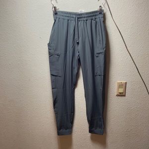 NWT| Bayleaf Women’s Small Gray Pants